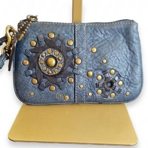 Vintage 2006 Coach Mia Ltd. Edition Studded Leather Wristlet Ink Blue EUC